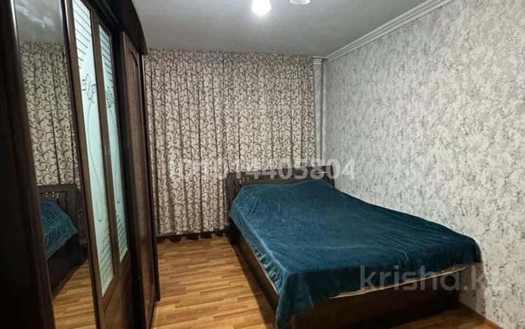 2-бөлмелі пәтер · 60 м² · 2/5 қабат, Усербаева 19, бағасы: 12 000 ₸ в  — фото 2