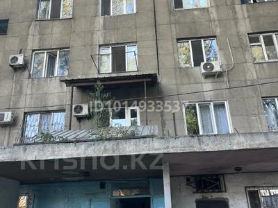 1-комнатная квартира · 16 м² · 2/5 этаж, Абая 18 — Возле центрольного рынка за 7 млн ₸ в 