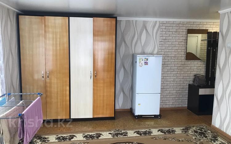 1-бөлмелі пәтер · 31 м² · 4/4 қабат, Ауэзова 53, бағасы: 5.5 млн ₸ в Аксу — фото 2