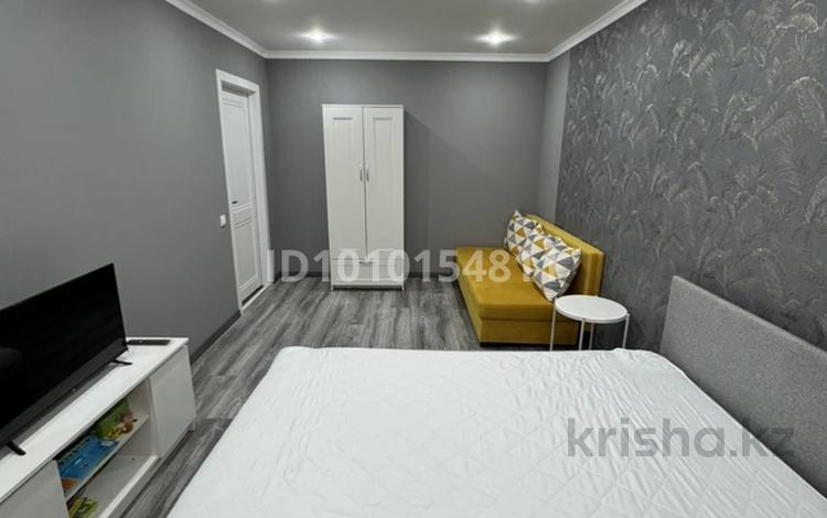 1-комнатная квартира · 32 м² · 4/5 этаж, Мухита 127 за 200 000 〒 в Уральске — фото 2