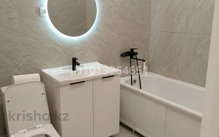 1-комнатная квартира · 35 м² · 1/12 этаж, мкр Дарабоз 91 за 200 000 ₸ в Алматы, Алатауский р-н — фото 2