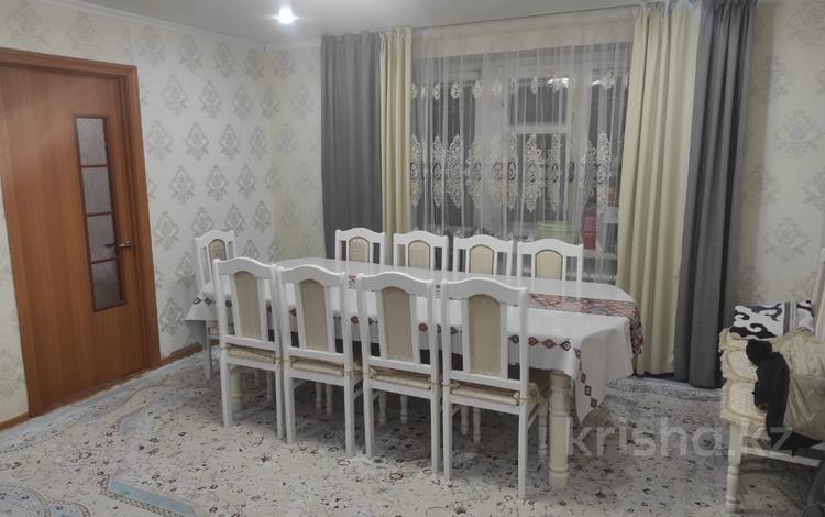3-бөлмелі пәтер · 55 м² · 2/9 қабат, Независимости — Пассаж, бағасы: 9.8 млн ₸ в Темиртау — фото 2