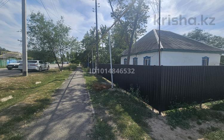 Отдельный дом · 3 комнаты · 70 м² · 16 сот., Достык 82 за 27 млн ₸ в Аксае — фото 2