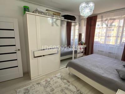 Продажа квартир в Атырауской обл.: 2-комнатная квартира · 70 м² · 7/9 этаж, мкр Береке, Мкр. Береке 30 за 22.5 млн 〒 2-комнатная квартира · 70 м² · 7/9 этаж, мкр Береке, Мкр. Береке 30 за 22.5 млн 〒 в Атырау