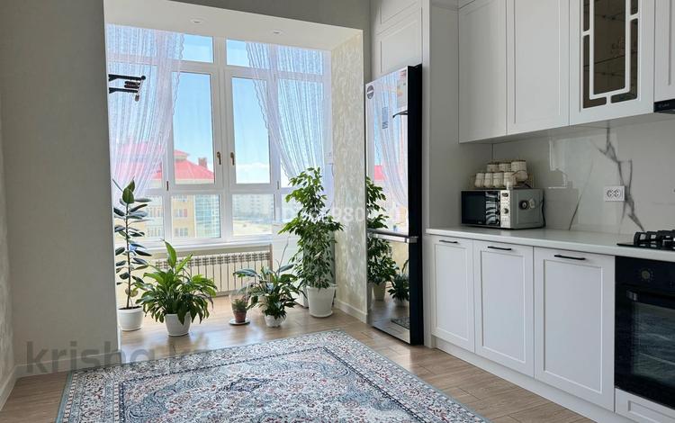 2-бөлмелі пәтер · 75 м² · 4/5 қабат, мкр. Алтын орда, Мангилик Ел 32, бағасы: 35 млн ₸ в Актобе — фото 3