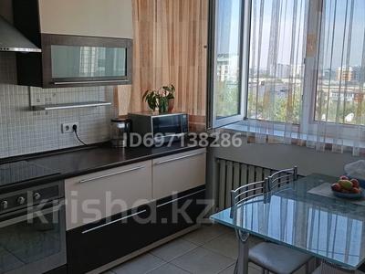 3-бөлмелі пәтер · 80 м² · 7/7 қабат, Бузурбаева 23 — Гоголя Барибаева, бағасы: 450 000 ₸ в Алматы, Медеуский р-н