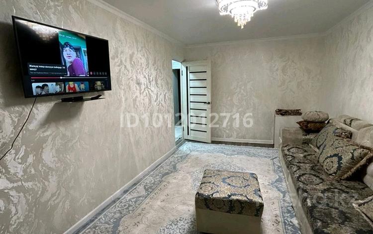 3-бөлмелі пәтер · 65 м² · 2 қабат, 2 микрорайон 14 — Школа,садик,магазины,центр города, бағасы: 250 000 ₸ в Конаеве — фото 2