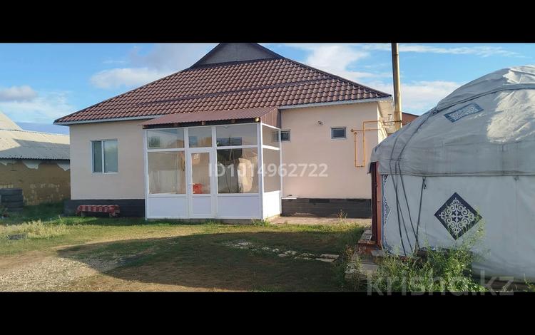 Отдельный дом · 4 комнаты · 140 м² · 10 сот., Асенбай Калкабекулы 18/1 — Река Саркырама за 50 млн ₸ в Косшы — фото 2