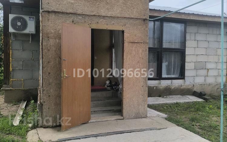 Дача · 3 комнаты · 80 м² · 12 сот., Дача Дружба 1 линия 41 а за 80 000 〒 в Байкент — фото 2
