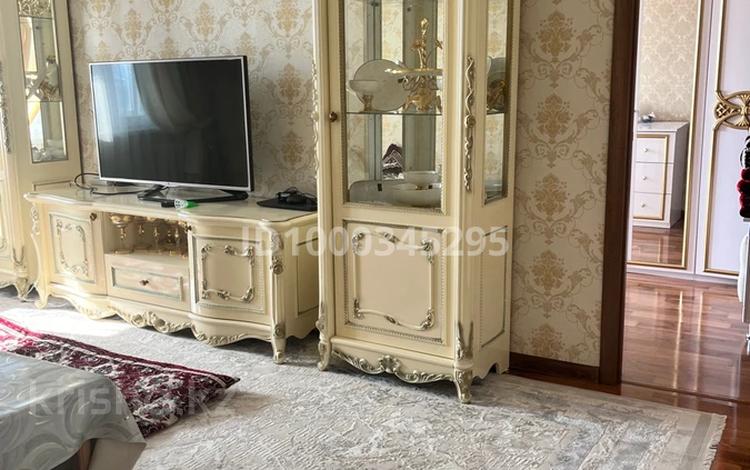 4-комнатная квартира · 70 м² · 5/5 этаж, Валиханова 48 за 15 млн ₸ в Кентау — фото 2