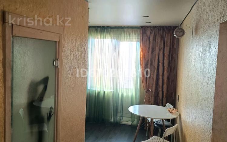 1-бөлмелі пәтер · 35 м² · 3/5 қабат, Абая 120, бағасы: 15 000 ₸ в Петропавловске — фото 16