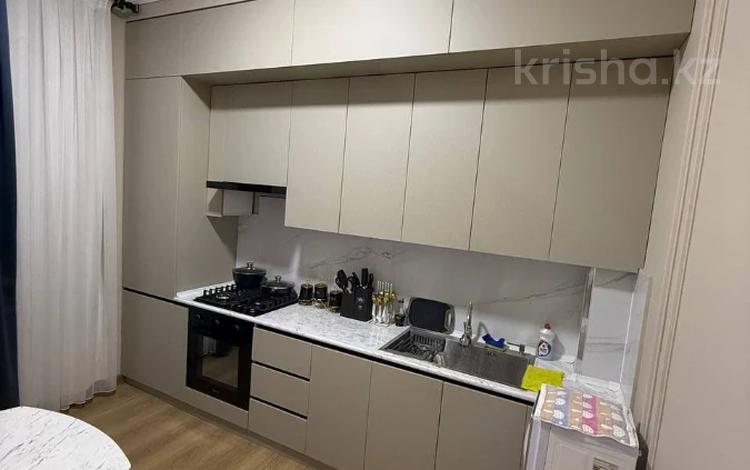 2-бөлмелі пәтер · 70 м² · 7/16 қабат, Каныша Сатпаева 133/1, бағасы: 400 000 ₸ в Алматы, Бостандыкский р-н — фото 2