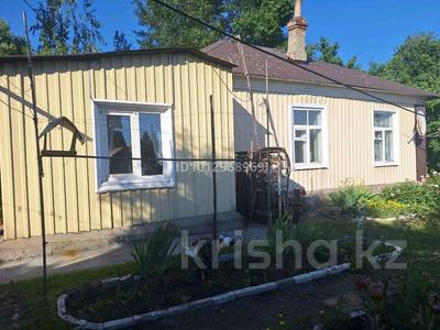 Отдельный дом · 4 комнаты · 66.3 м² · 7 сот., Переулок Западный 13 за 16 млн ₸ в Усть-Каменогорске, Ульбинский