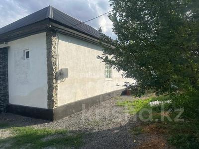 Отдельный дом · 3 комнаты · 80 м² · 15 сот., Амангелди 9 — Ул.Абылайхана-ул. Амангельди за 17 млн ₸ в Кабанбай