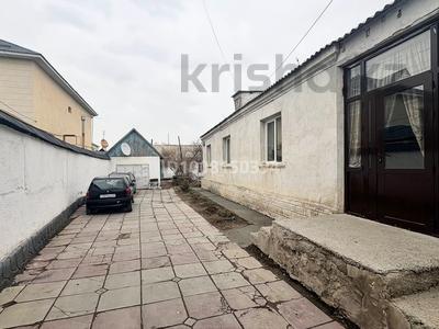 Үйдің бір бөлігі · 5 бөлме · 180 м² · 8 сот., мкр 112 квартал, Тажибаева 110 — Казиева, бағасы: 45 млн ₸ в Шымкенте, Туран р-н