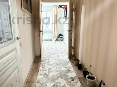 3-комнатная квартира · 56 м² · 4/5 этаж, Мкр 4 за 23 млн ₸ в Талдыкоргане, мкр Жастар