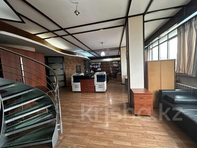 4-комнатная квартира · 215.3 м² · 13/13 этаж, мкр Самал-2, Мендикулова 105 за 165 млн ₸ в Алматы, Медеуский р-н