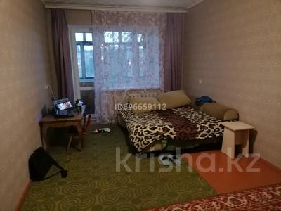 1-комнатная квартира · 34 м² · 5/5 этаж, 50 лет октября 110 — Универсам, кафе Муслима, Поликлиника за 80 000 〒 в Рудном