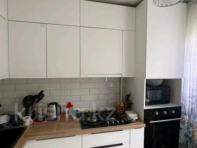 4-комнатная квартира · 80 м² · 3/5 этаж, Назарбаева за 33.5 млн 〒 в Петропавловске