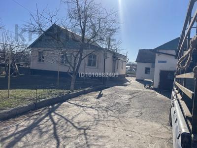 Отдельный дом · 5 комнат · 100 м² · 30 сот., Сейыулиин 21 — Сейфулина мен сүйңнбай за 16 млн 〒 в Бактыбая жолбарысулах