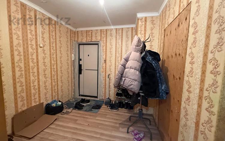 3-бөлмелі пәтер · 73 м² · 12/12 қабат, 15 микрорайон 18, бағасы: ~ 18 млн ₸ в Семее — фото 2