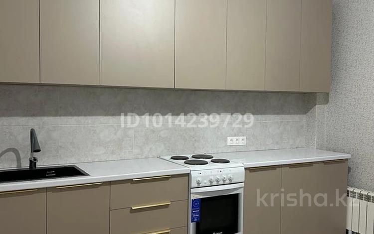 1-комнатная квартира · 45 м² · 3/18 этаж, Сауран 10/1 — Сауран за 250 000 ₸ в Астане, Есильский р-н — фото 2
