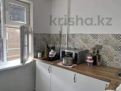 2-бөлмелі пәтер · 49 м² · 2/5 қабат, Курмангазы 175, бағасы: 15.5 млн ₸ в Уральске