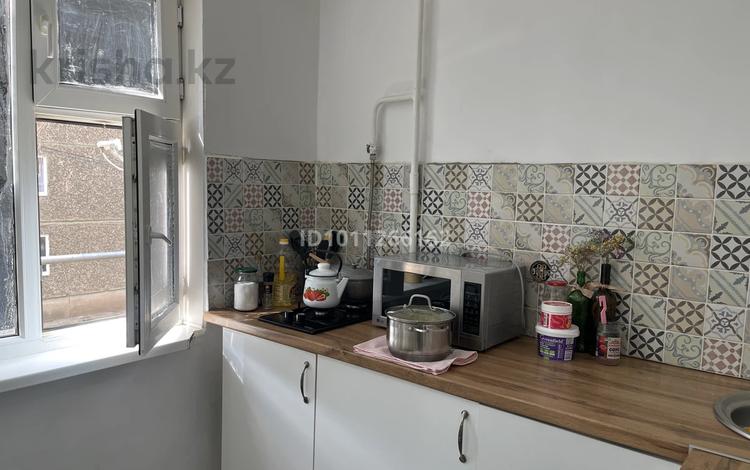 2-бөлмелі пәтер · 49 м² · 2/5 қабат, Курмангазы 175, бағасы: 15.5 млн ₸ в Уральске — фото 2