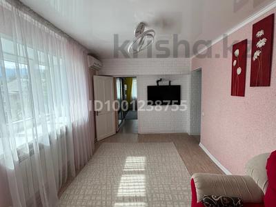 Продажа квартир в Алматинской обл.: 4-комнатная квартира · 75 м² · 2/5 этаж, Карасай батыра 32 — Достар мед, церковь, школа Абая за 33 млн 〒 4-комнатная квартира · 75 м² · 2/5 этаж, Карасай батыра 32 — Достар мед, церковь, школа Абая за 33 млн 〒 в Каскелене