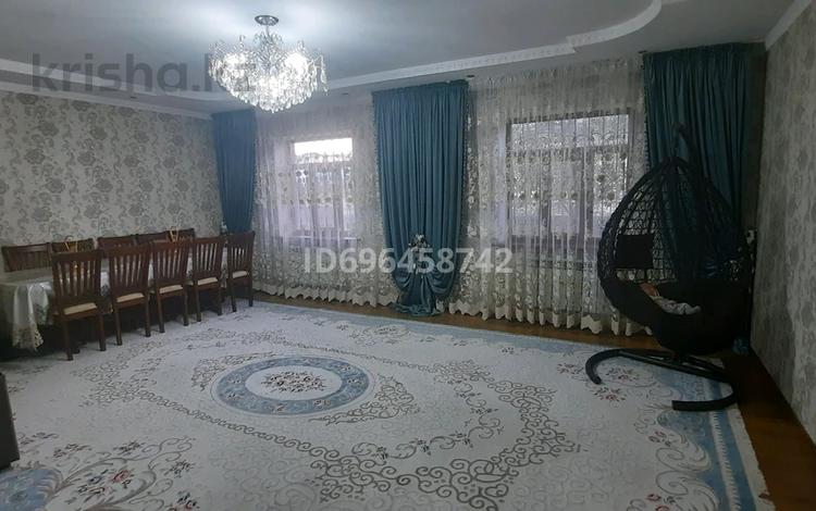 Отдельный дом · 5 комнат · 180 м² · 8.5 сот., Домалақ ана — Тауке хана за 50 млн 〒 в Таразе — фото 2