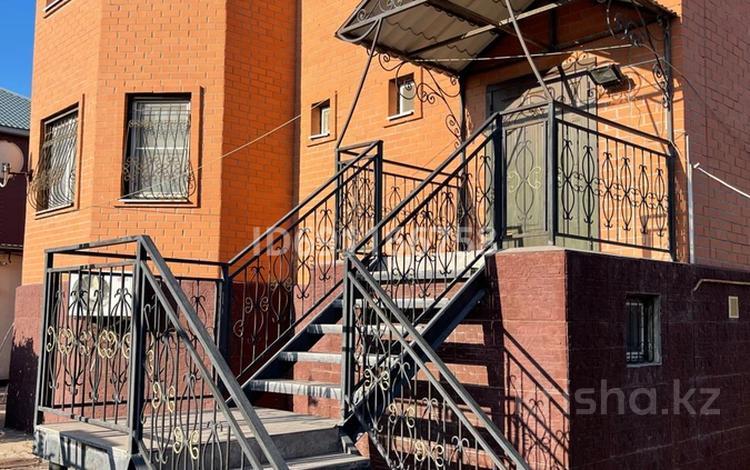 Отдельный дом · 9 комнат · 440 м² · 11 сот., пгт Балыкши, Бейбитшилик 10 а — Ресторан «Толқын», Магазин «Жанар» за 69 млн 〒 в Атырау — фото 21