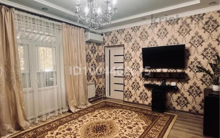 3-комнатная квартира · 82 м² · 2/2 этаж, Пушкина 10 за 13 млн ₸ в Каратау — фото 2