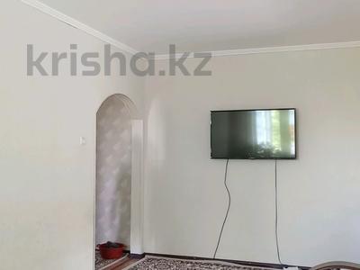 2-комнатная квартира · 45 м² · 4/5 этаж, Акбулак 6 — Рыскулова - Майлина за 11 млн 〒 в Таразе
