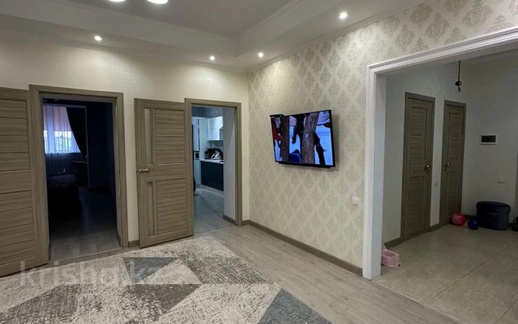 2-комнатная квартира, 94.1 м², 6/7 этаж, Санкибай батыра 40 за 30.6 млн 〒 в Актобе — фото 2