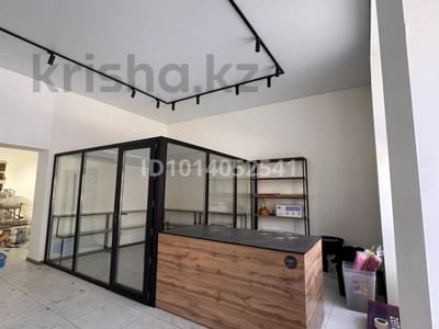 Цветочный бизнес · 80 м² за 5.5 млн ₸ в Астане, Нура р-н