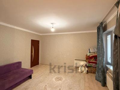 1-комнатная квартира · 42 м² · 1/9 этаж, бирлик за 13.5 млн 〒 в Уральске