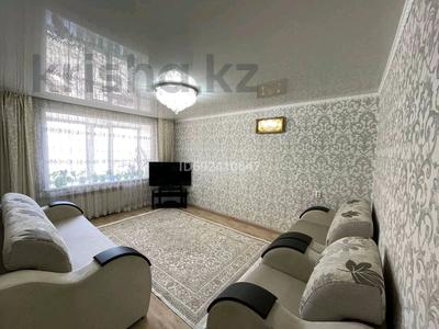 3-комнатная квартира, 62 м², 1/5 этаж, Кутжанова 36 — 20 квартал за 27.5 млн 〒 в Семее