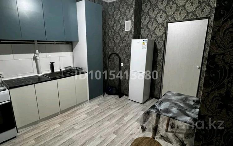 1-комнатная квартира · 45 м² · 3/5 этаж, мкр Асар-2 — Төле бидің қасында за 18 млн ₸ в Шымкенте, Абайский р-н — фото 2