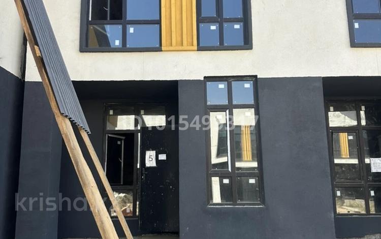 3-бөлмелі пәтер · 69.5 м², Дулати 1в, бағасы: 31 млн ₸ в Туздыбастау (Калинино) — фото 2