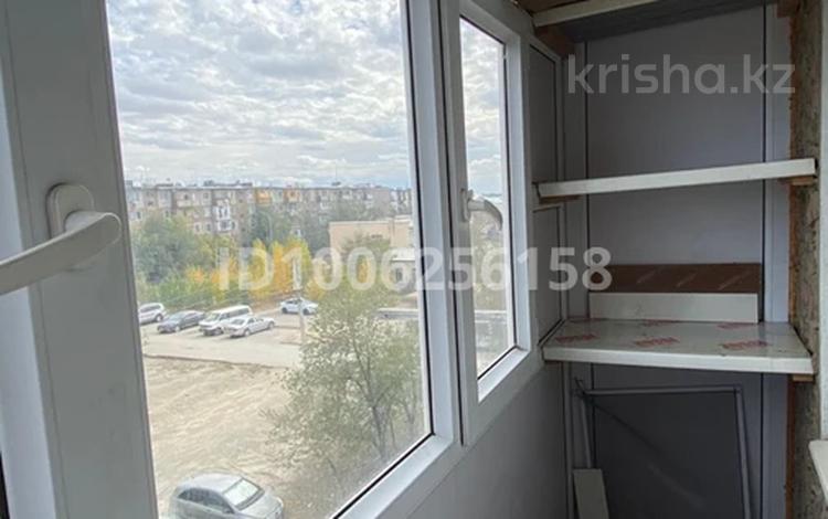 2-комнатная квартира · 45 м² · 4/5 этаж, Сатпаева 123 за 9.5 млн ₸ — фото 2