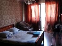 1-комнатная квартира, 35 м², 2 этаж посуточно, мкр №10 А 1 — Шаляпина-саина за 9 000 〒 в Алматы, Ауэзовский р-н
