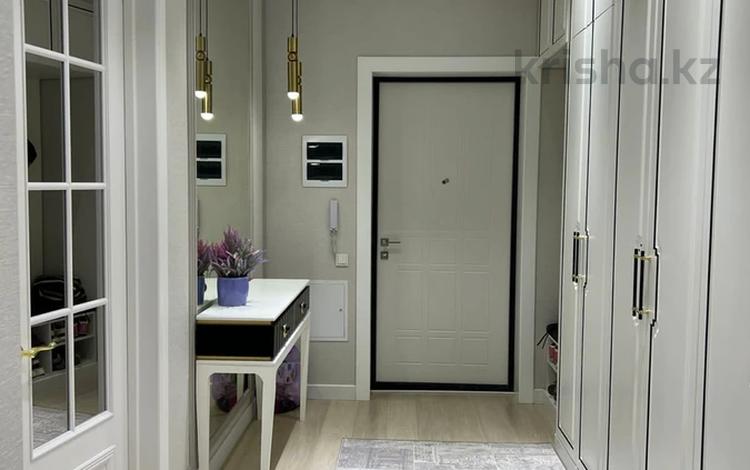 3-бөлмелі пәтер · 120 м² · 2/12 қабат, Байтерекова 100/4, бағасы: 500 000 ₸ в Шымкенте, Каратауский р-н — фото 2