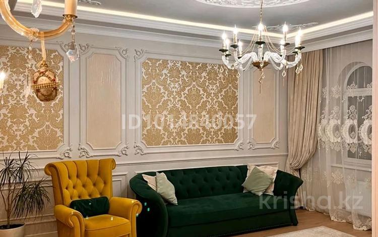 2-комнатная квартира · 77 м² · 3/7 этаж, Тауелсиздик 21-25 за 77 млн ₸ в Астане, Сарайшык р-н — фото 2