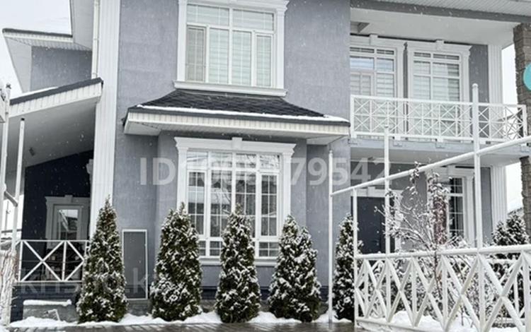 Отдельный дом · 6 комнат · 180 м² · 7 сот., мкр Думан-2 — Даркенбаева за 175 млн 〒 в Алматы, Медеуский р-н — фото 2