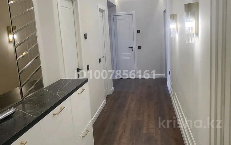 2-комнатная квартира · 77 м² · 5/10 этаж, Толе би 285/8, к9 за 65 млн ₸ в Алматы, Ауэзовский р-н — фото 2
