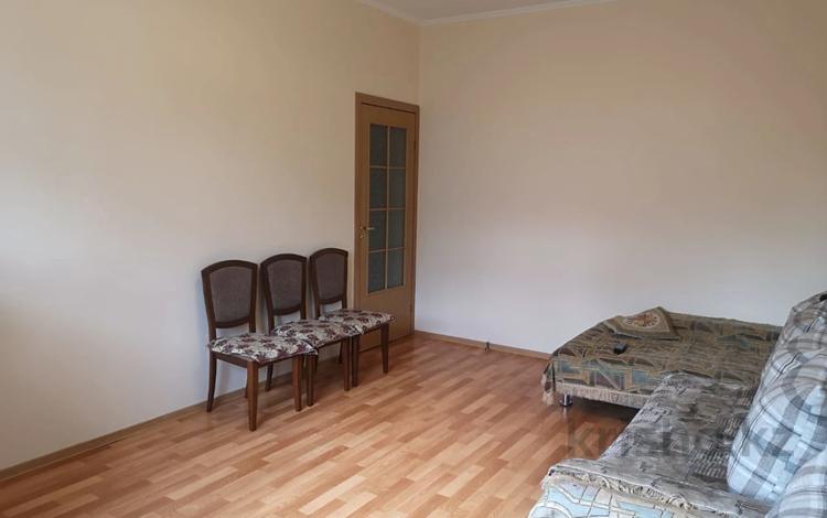 2-комнатная квартира · 43 м² · 4/5 этаж, мкр Тастак-2 за 28 млн ₸ в Алматы, Алмалинский р-н — фото 2