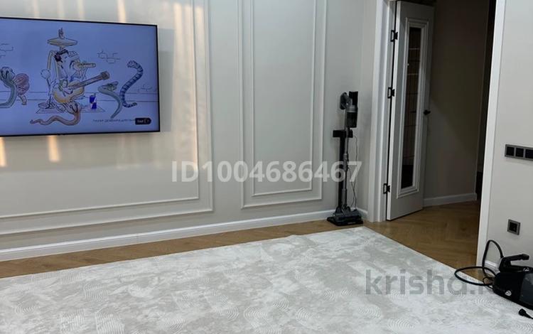 2-бөлмелі пәтер · 89 м² · 7/9 қабат, мкр. Алтын орда, Тауелсіздік 19, бағасы: 38 млн ₸ в Актобе — фото 3