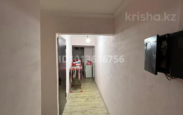 1-бөлмелі пәтер · 14 м² · 1/5 қабат, мкр Калкаман-2 10а — 1 гор.больницы, бағасы: 10 млн ₸ в Алматы, Наурызбайский р-н — фото 2
