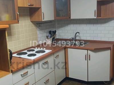 2-бөлмелі пәтер · 50 м² · 4/12 қабат, Нуркена Абдирова 12/2, бағасы: 300 000 ₸ в Караганде, Казыбек би р-н