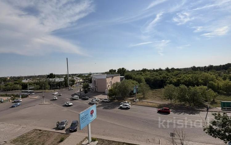2-комнатная квартира · 46 м² · 5/5 этаж, Пришахтинск, 23й микрорайон — Методика за 10.5 млн ₸ в Караганде, Алихана Бокейханова р-н — фото 2